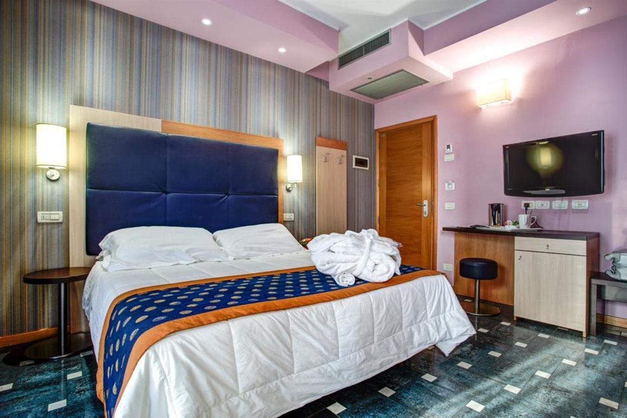 Hotel Genty Rimini Exteriör bild