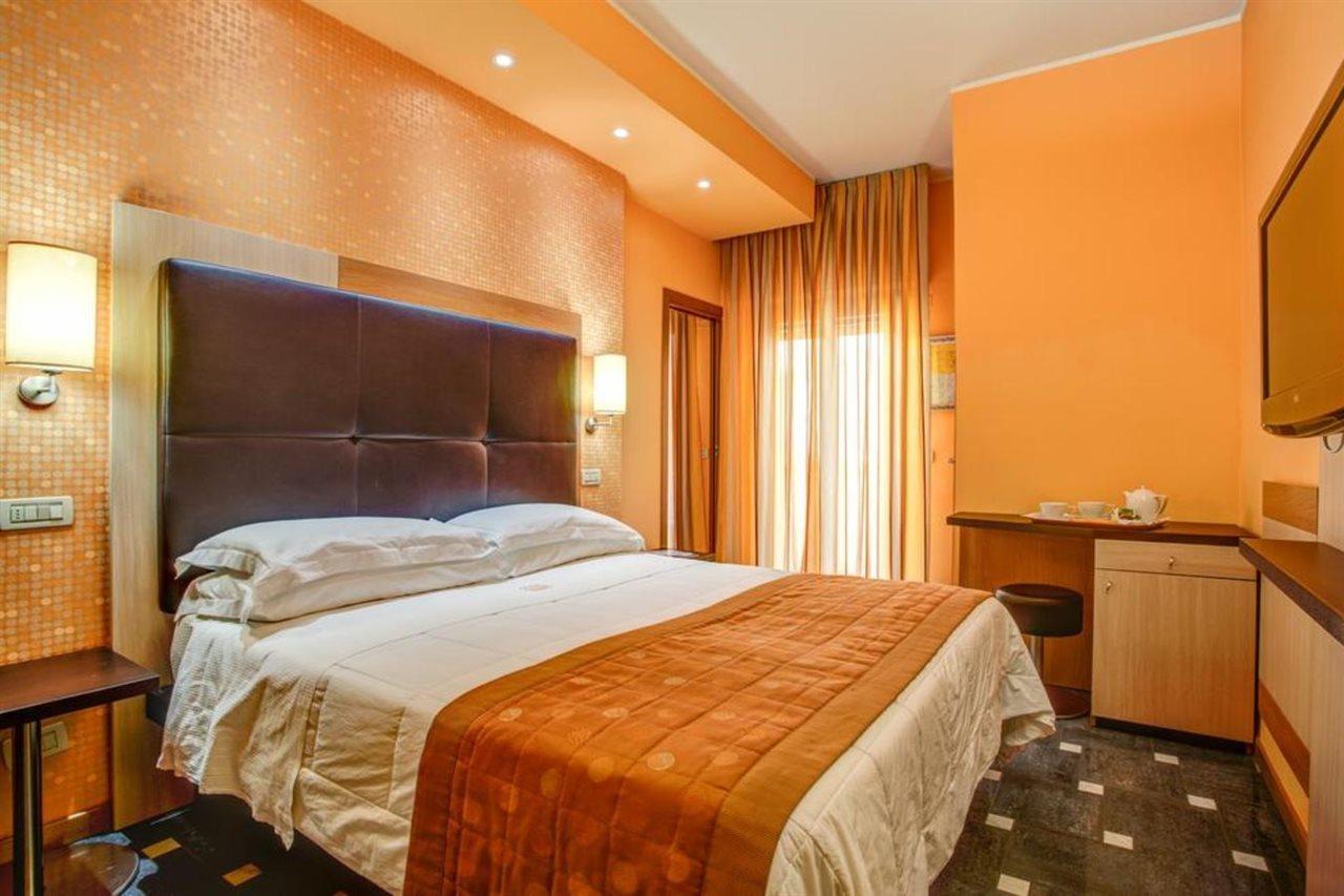 Hotel Genty Rimini Exteriör bild